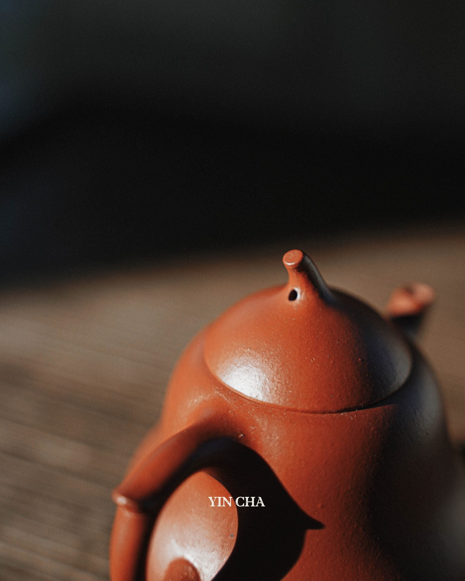 Handmade Yi Xing Tea Pot- Zhu Ni Clay Pear-shape 朱泥梨壶 - 150ml