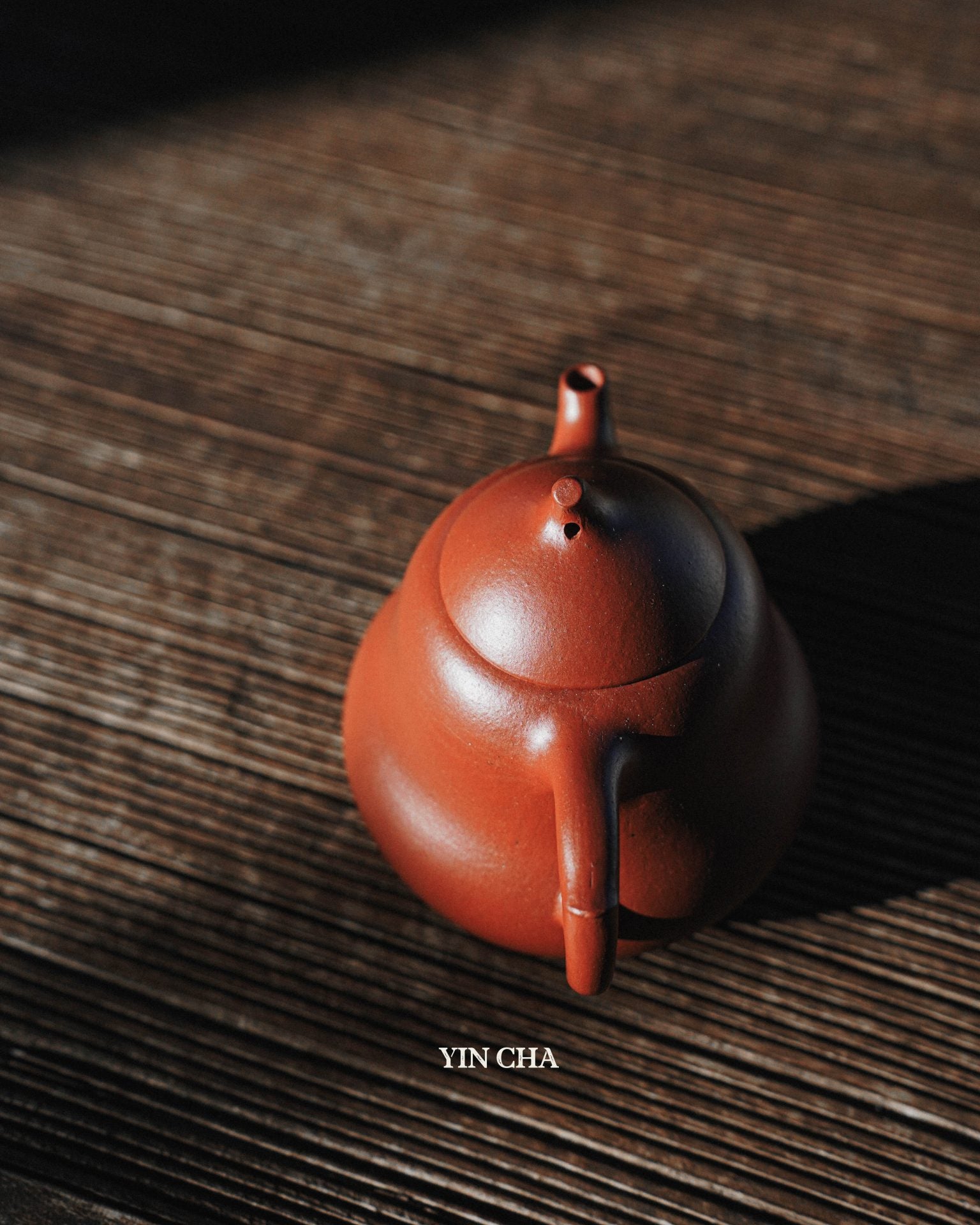 Handmade Yi Xing Tea Pot- Zhu Ni Clay Pear-shape 朱泥梨壶 - 150ml
